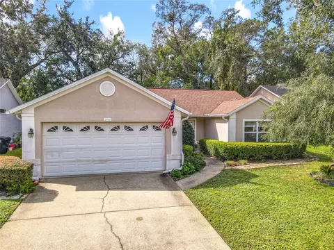 2112 Sherwood Forest Dr, Orange City, FL 32763
