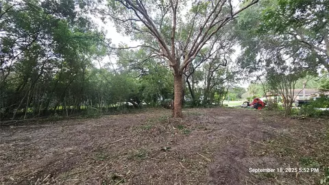 691 Piedmont Dr, Deltona, FL 32725