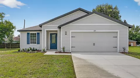 3179 N Covington Dr, Deltona, FL 32738