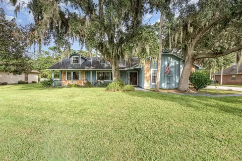 573 Pelican Bay Dr, Daytona Beach, FL 32119