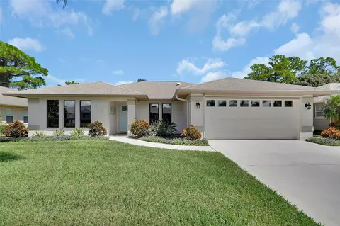 222 Golf Club Dr, New Smyrna Beach, FL 32168