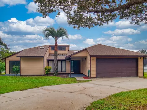 2501 Greenbrier St, Deltona, FL 32738