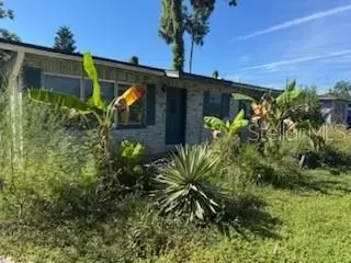 1151 Tropical Park Dr, Daytona Beach, FL 32117