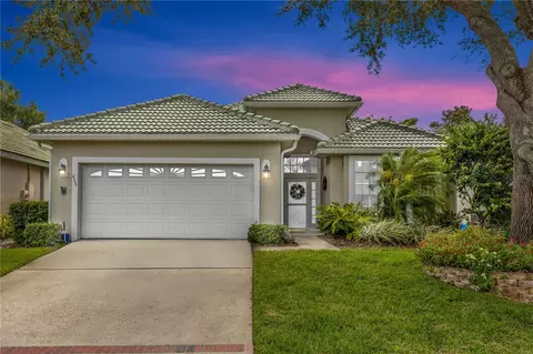 455 Foxhill Dr, Debary, FL 32713