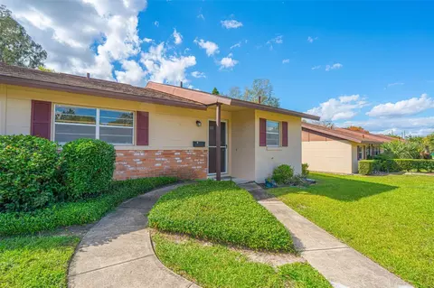 5 Villa Villar Ct #50, Deland, FL 32724