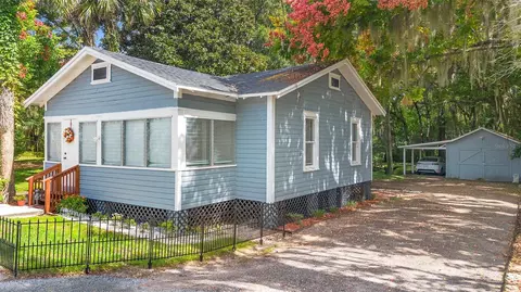 135 S Arlington Ave, Deland, FL 32724