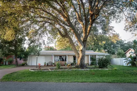 127 Berkshire Ln, Palm Coast, FL 32137