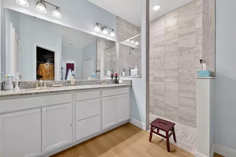 Bath - 42 Huntington Pl, Ormond Beach, FL 32174 photo 1 of 2