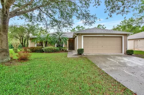1300 Benton Lake Dr E, Deland, FL 32724