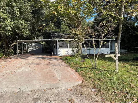 5659 Mitchell St, De Leon Springs, FL 32130