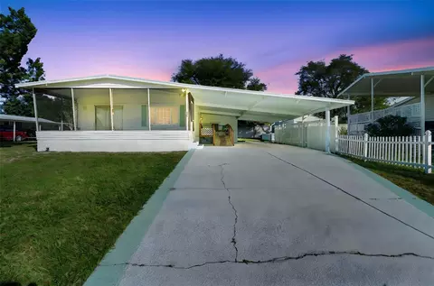 105 Florence Blvd, Debary, FL 32713