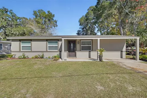1015 E Howry Ave, Deland, FL 32724