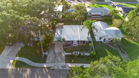 650 S Pine St, New Smyrna Beach, FL 32169
