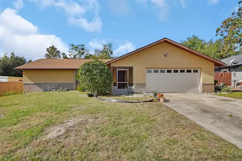 1622 Oakland Dr, Deltona, FL 32738