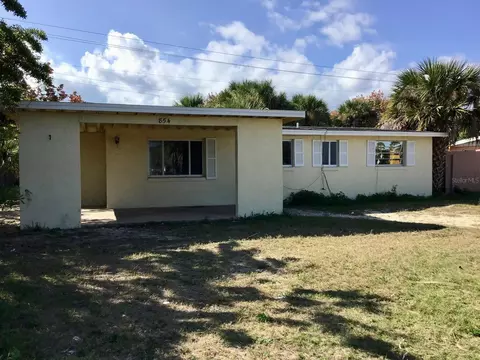 854 Derbyshire Rd, Daytona Beach, FL 32117