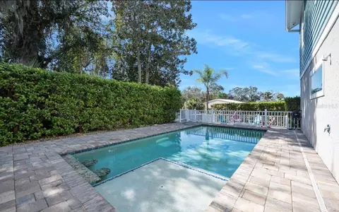 Exterior - 130 Hernandez Ave, Ormond Beach, FL 32174 photo 5 of 11