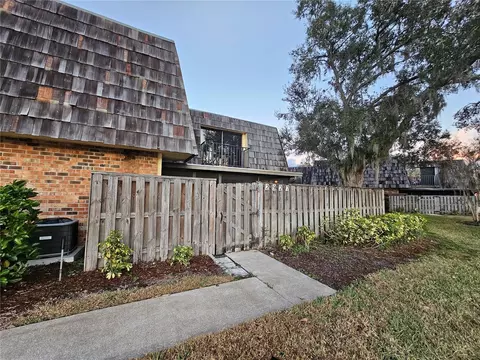 2927 Tangerine Ct, Leesburg, FL 34748