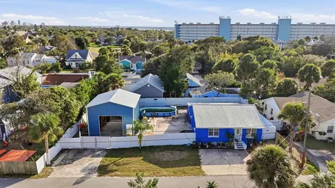 318 Eastwood Ln, Daytona Beach, FL 32118