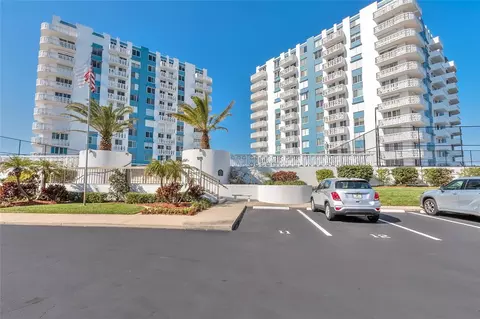935 N Halifax Ave #106, Daytona Beach, FL 32118