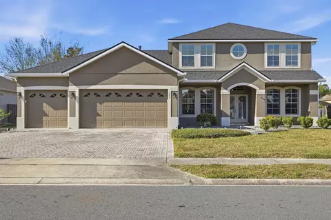 208 Crystal Ridge Rd, Deland, FL 32720