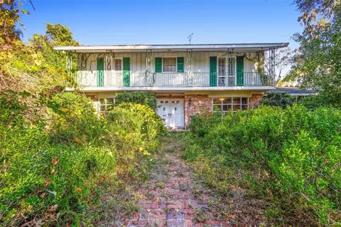 925 N Sans Souci Ave, Deland, FL 32720