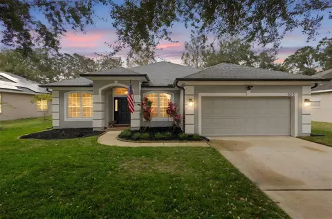623 Woodford Dr, Debary, FL 32713