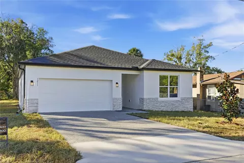2006 S Maple Ave, Sanford, FL 32771
