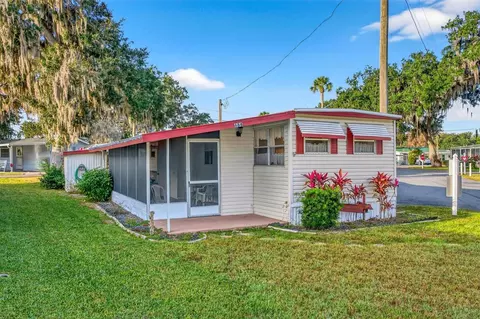684 Cindi Ave, Leesburg, FL 34788