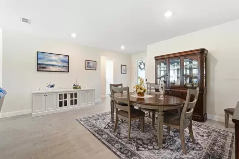 2137 Raglan Cir, Ormond Beach, FL 32174 photo 2