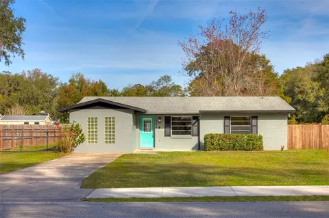 444 W Main St, Lake Helen, FL 32744