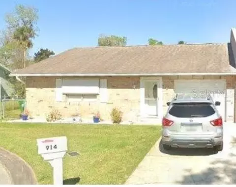 914 Kingsport Ct, Daytona Beach, FL 32117