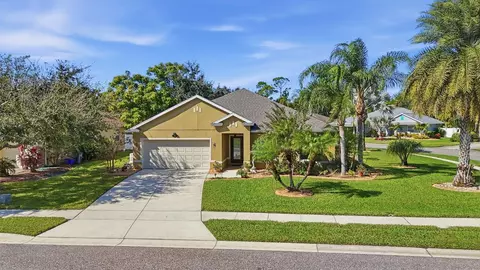 740 Grape Ivy Ln, New Smyrna Beach, FL 32168