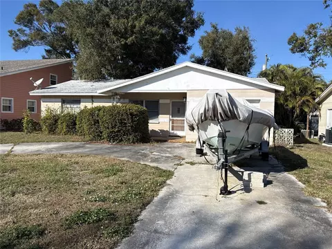 11081 103rd Ter, Largo, FL 33778