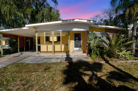 205 E Kentucky Ave, Deland, FL 32724