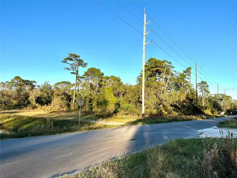 1635 Central Pkwy, Deland, FL 32724