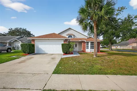 233 S Aberdeen Cir, Sanford, FL 32773