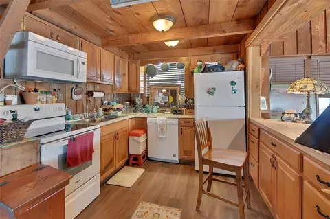 Kitchen - 55512 Front St, Astor, FL 32102 photo 1 of 2