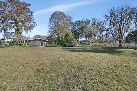 Exterior - 55512 Front St, Astor, FL 32102 photo 11 of 14