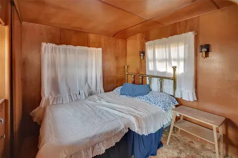 Bedroom - 55512 Front St, Astor, FL 32102 photo 4 of 4