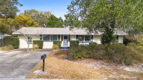 819 W Wisconsin Ave, Deland, FL 32720