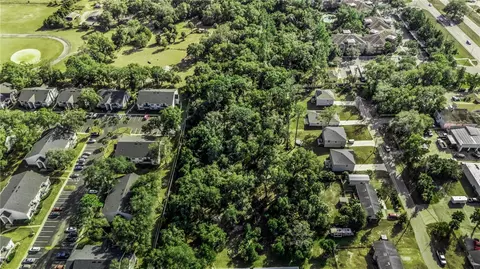 2 Nd St, Deland, FL 32720