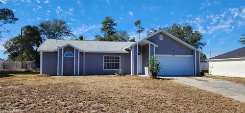 2856 Trenton Ln, Deltona, FL 32738