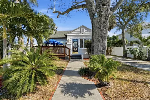 21 S Halifax Ave, Daytona Beach, FL 32118