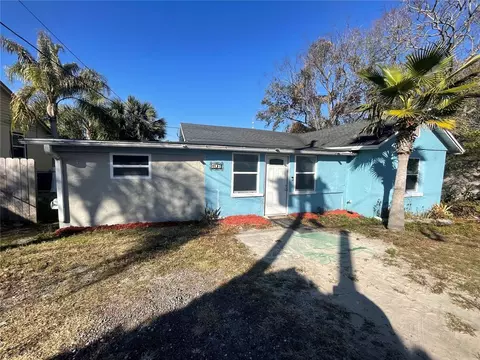 107 W Beresford Ave, Deland, FL 32720