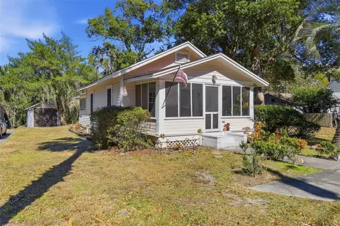319 W University Ave, Deland, FL 32720