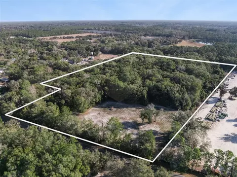 589 S Volusia Ave, Pierson, FL 32180