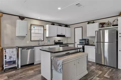 Kitchen - 185 Coleman St, Edgewater, FL 32141 photo 1 of 6