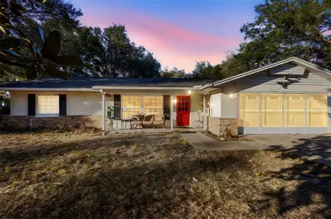 2239 Holly Ln, Deland, FL 32724
