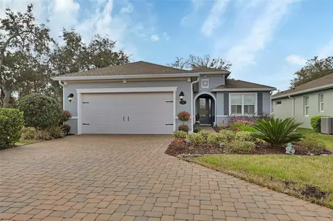 245 Old Moss Cir, Deland, FL 32724