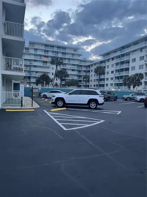 2727 N Atlantic Ave #414, Daytona Beach, FL 32118